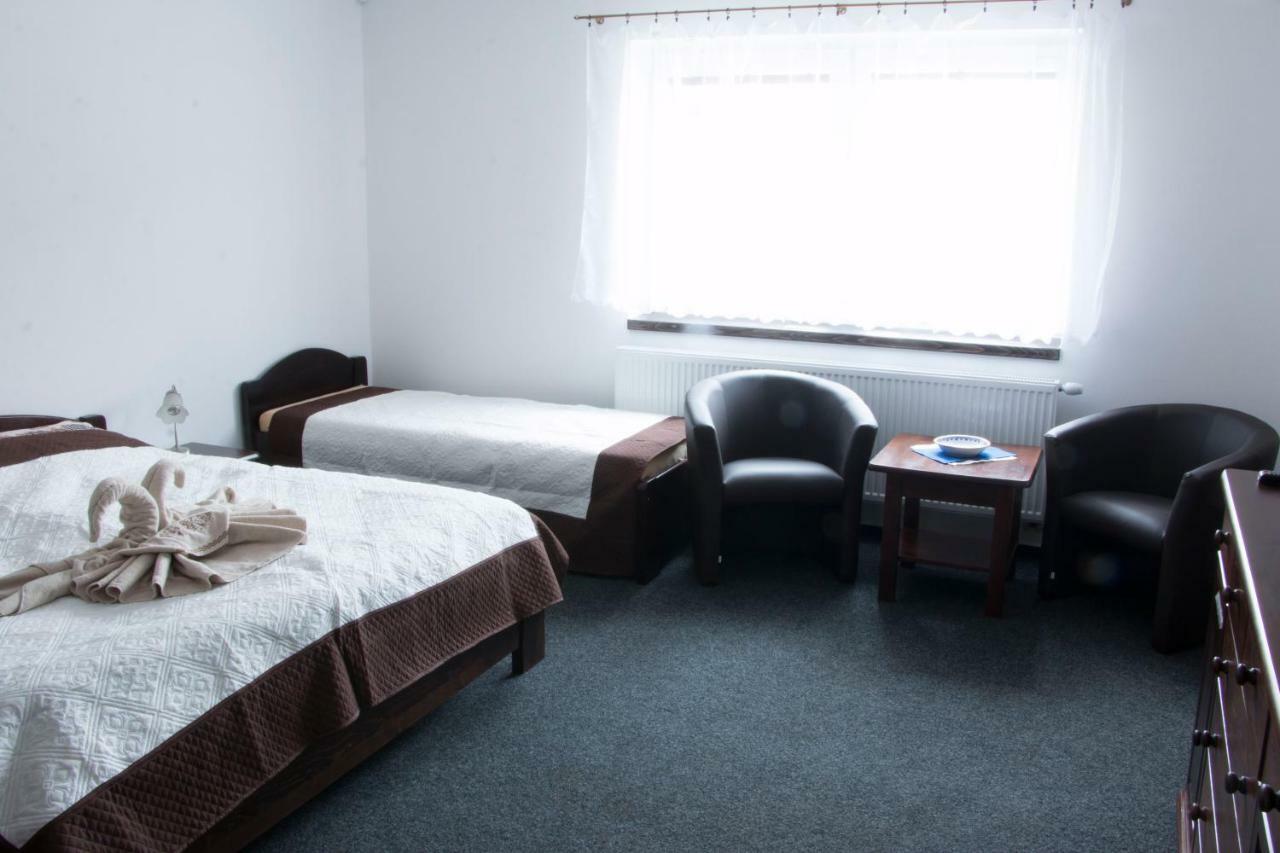 Cechuv Dvur Hotel Louka  Kültér fotó